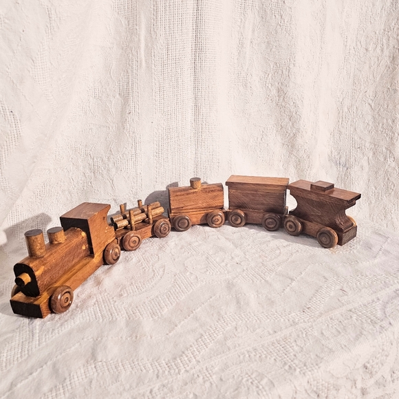 Vintage Handmade Wood Toy Train Removeable Toy Car & Logs 27.5" Long - Picture 3 of 5